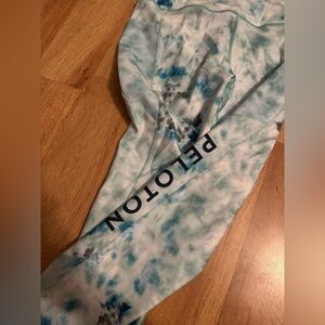 NWT Peloton Leggings